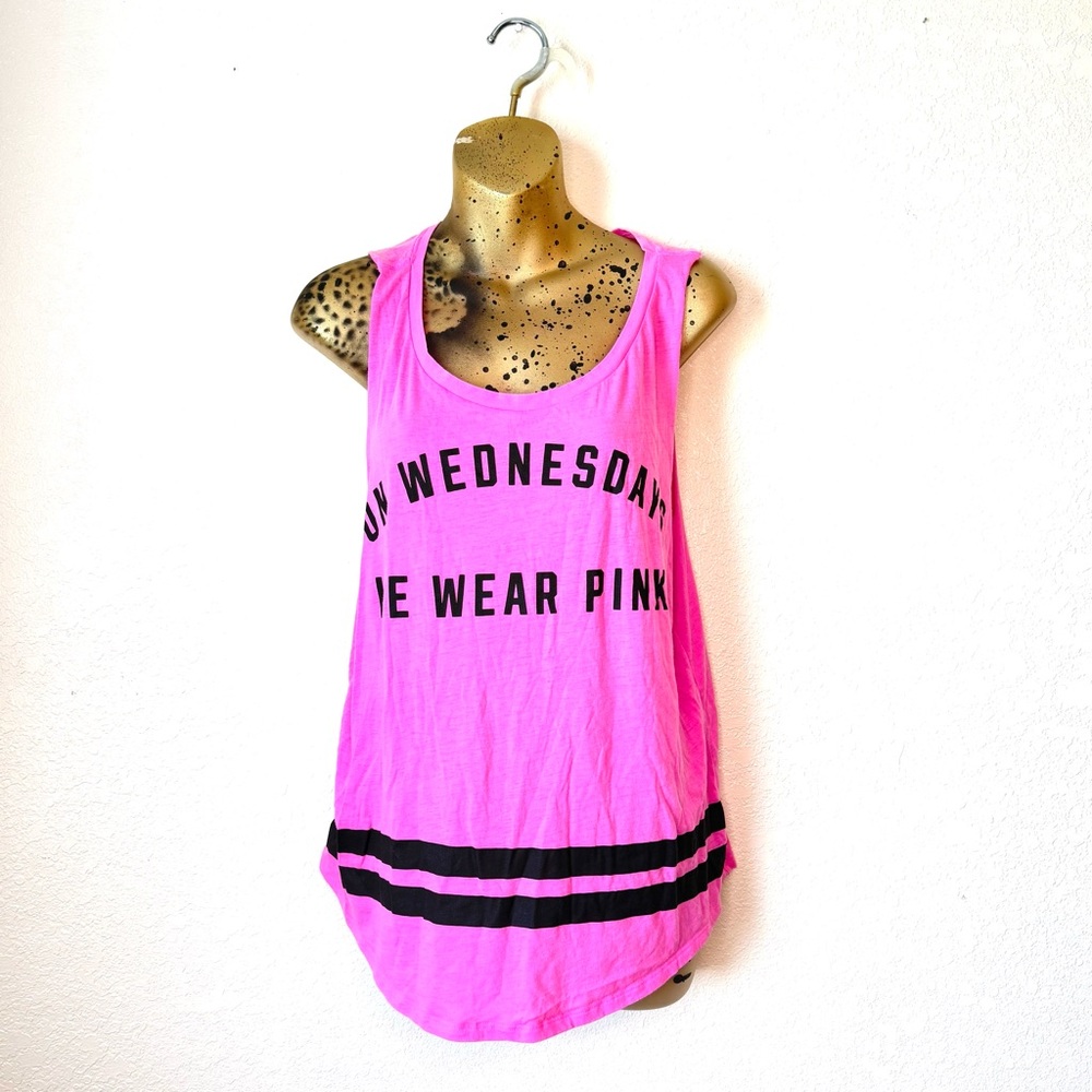 Victoria’s Secret PINK “On Wednesdays We Wear Pink” Graphic Tank Top M